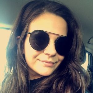 Meet your Posher, Allie